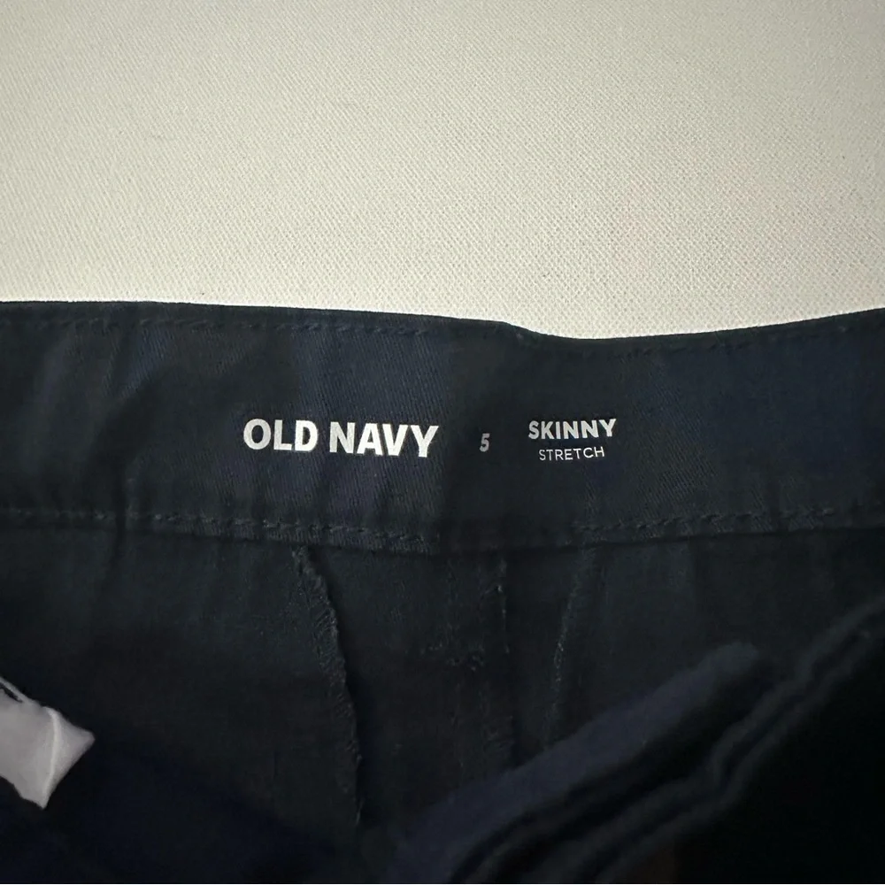 Old Navy Toddler Girl Bundle of 2 Skinny Uniform Pants Size 5
